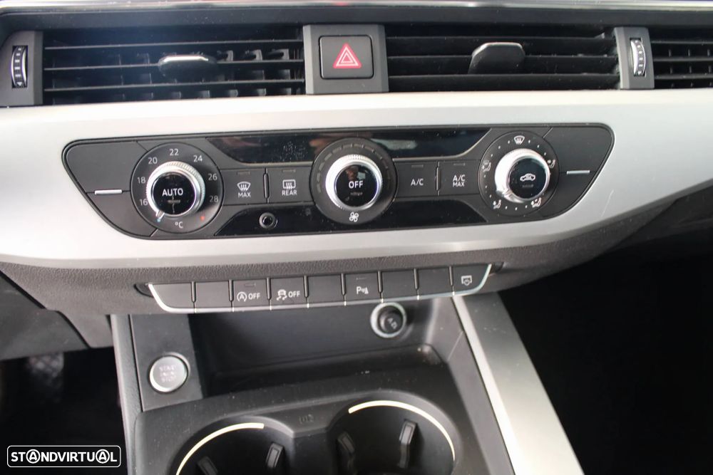 Audi A4 Avant 2.0 TDI S-line S tronic - 13