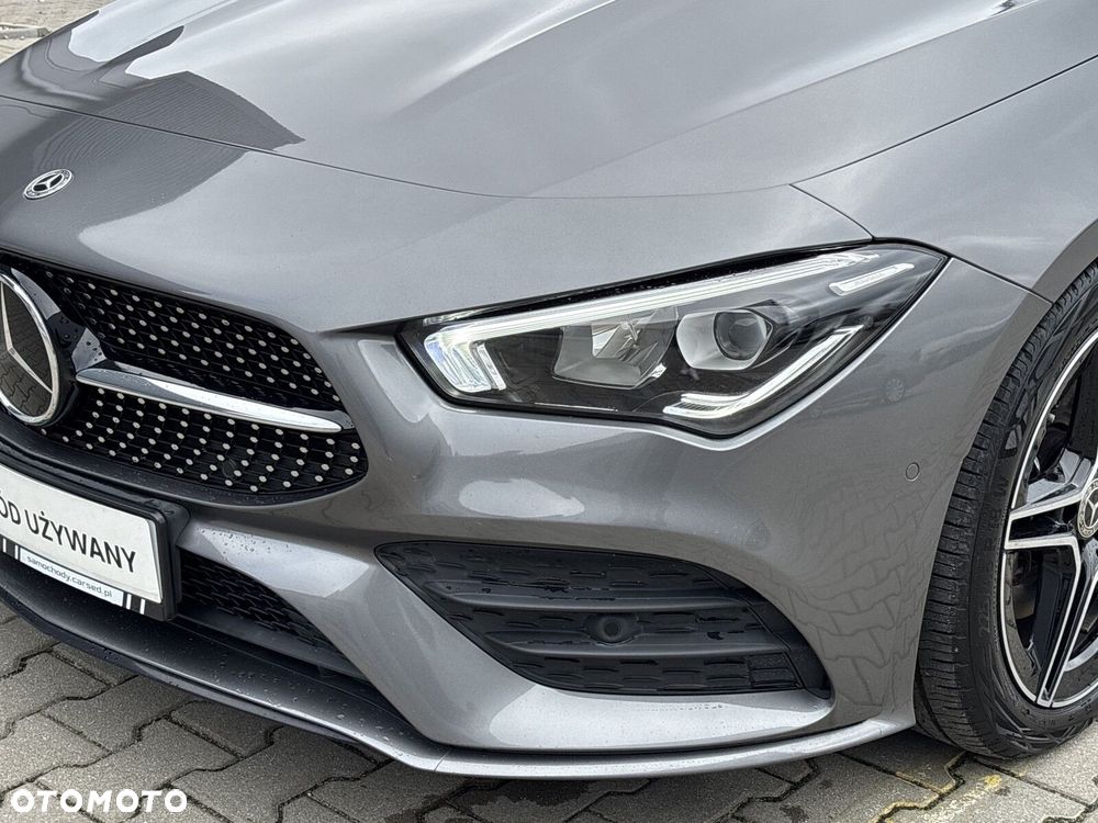 Mercedes-Benz CLA 220 d AMG Line 8G-DCT - 36
