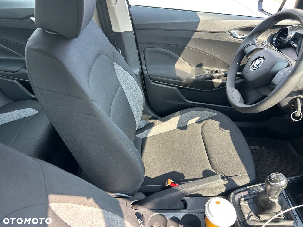 Skoda Fabia 1.0 Active - 11