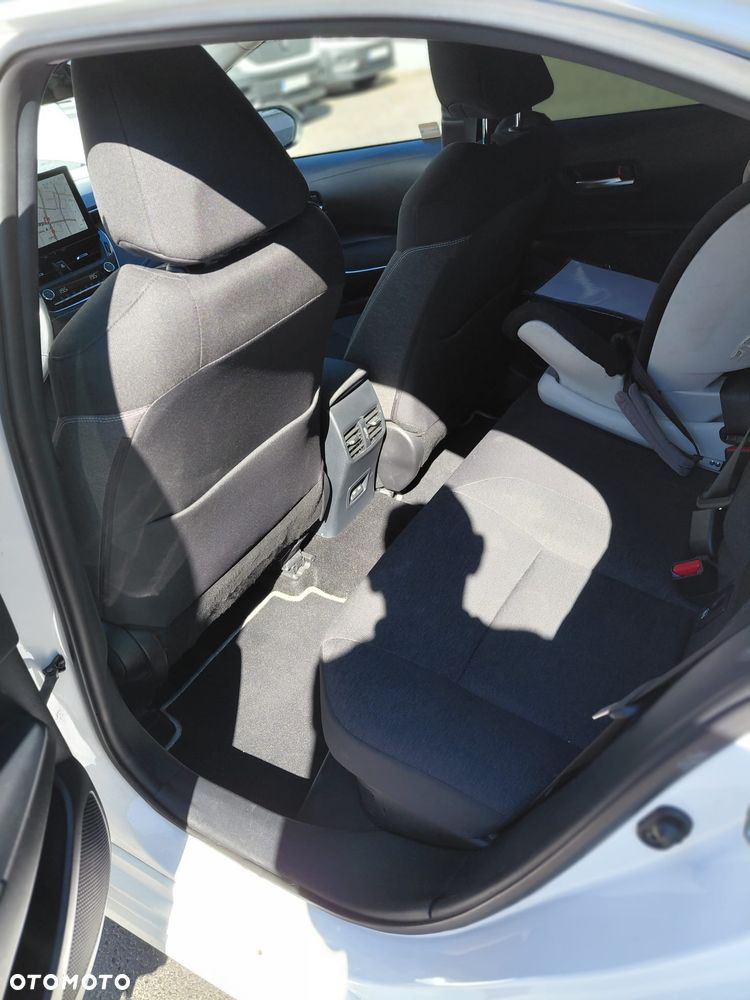 Toyota Corolla 1.8 Hybrid Style - 9