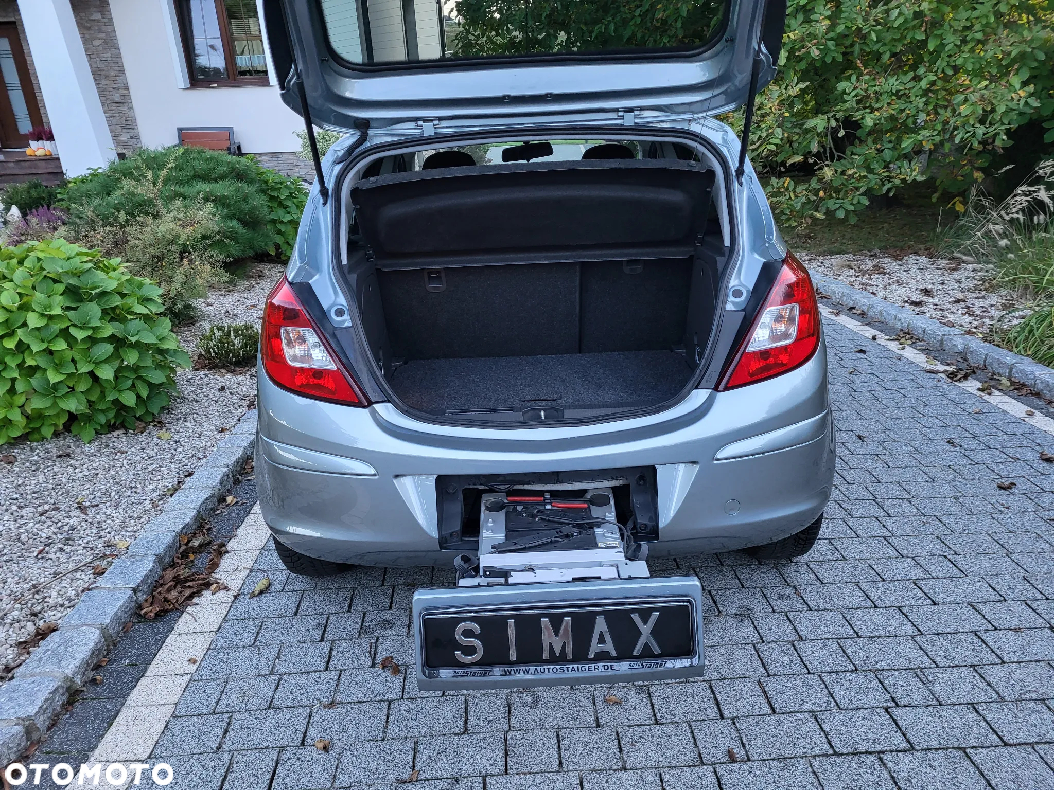 Opel Corsa 1.4 16V Enjoy - 17