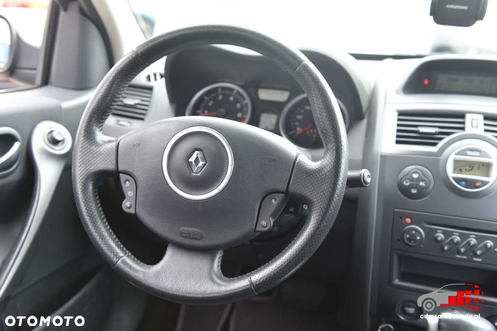 Renault Megane - 24