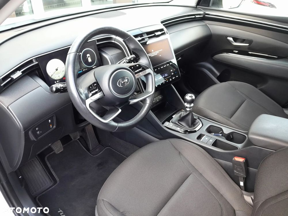 Hyundai Tucson 1.6 T-GDi Executive 2WD - 9