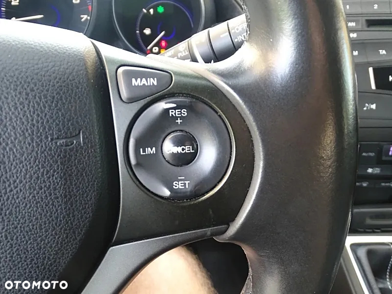 Honda Civic 1.4 i-VTEC Comfort Black Edition - 32