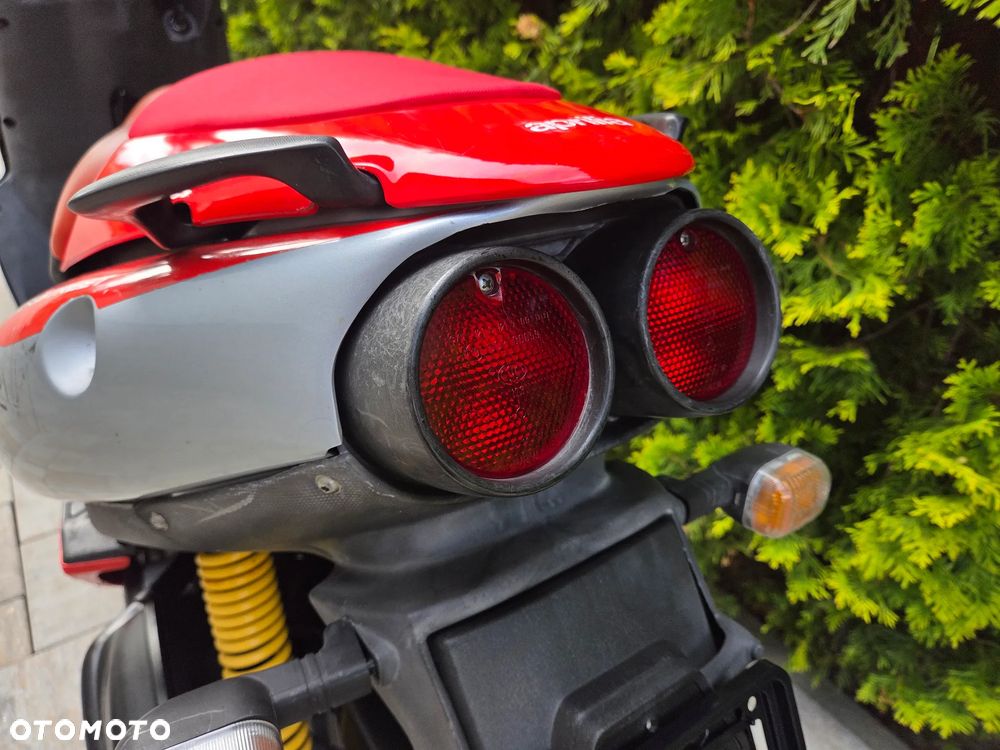 Aprilia SR - 16