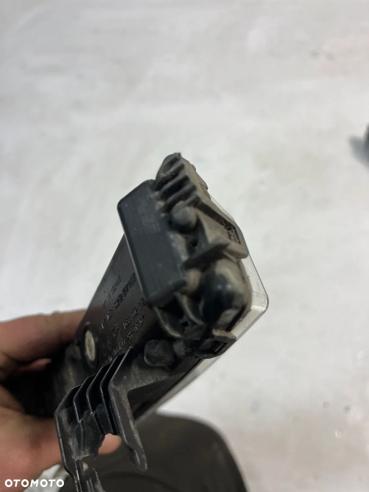 RANGE ROVER VELAR HALOGEN LAMPA PRZECIWMGIELNA LIFT - 6