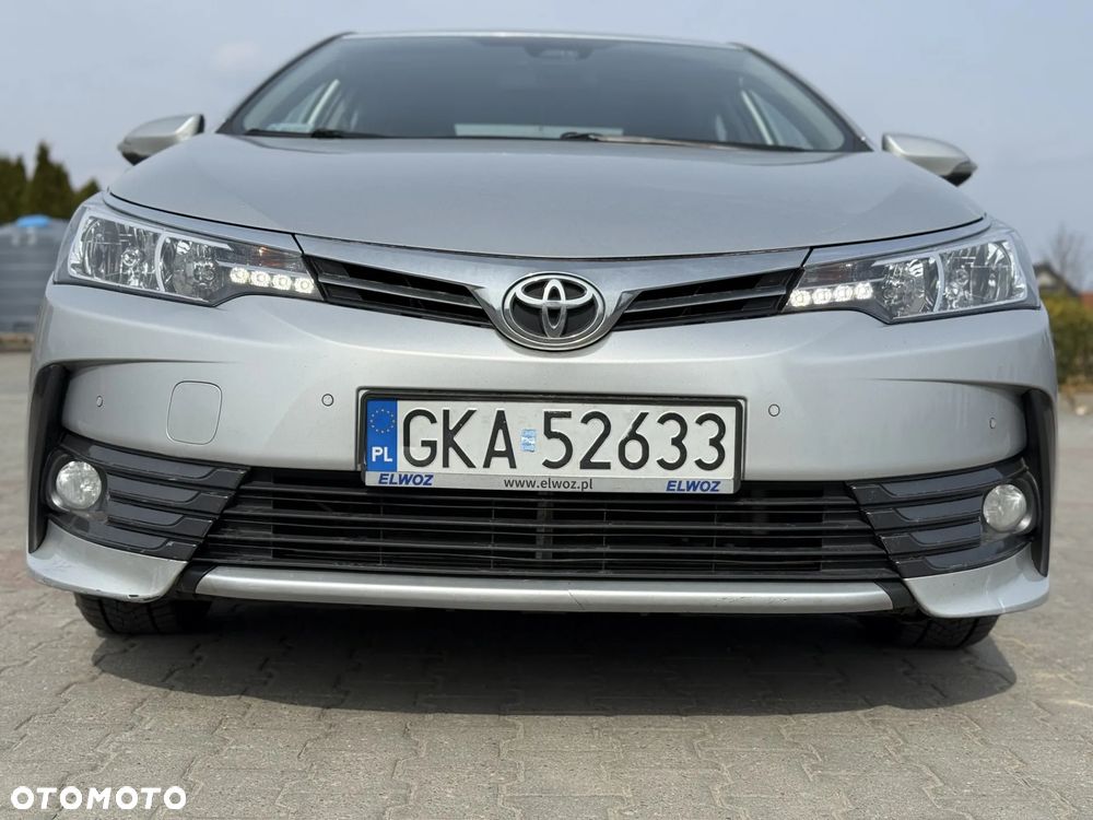 Toyota Corolla 1.6 Classic Plus - 20