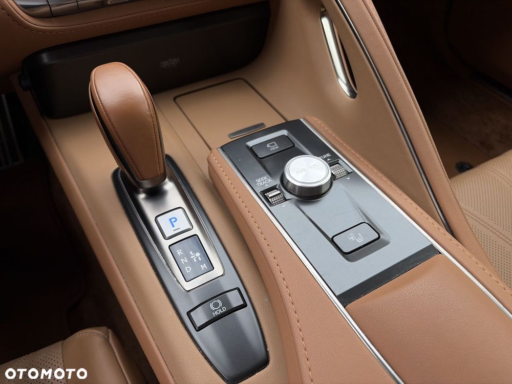 Lexus LC 500 Prestige - 27