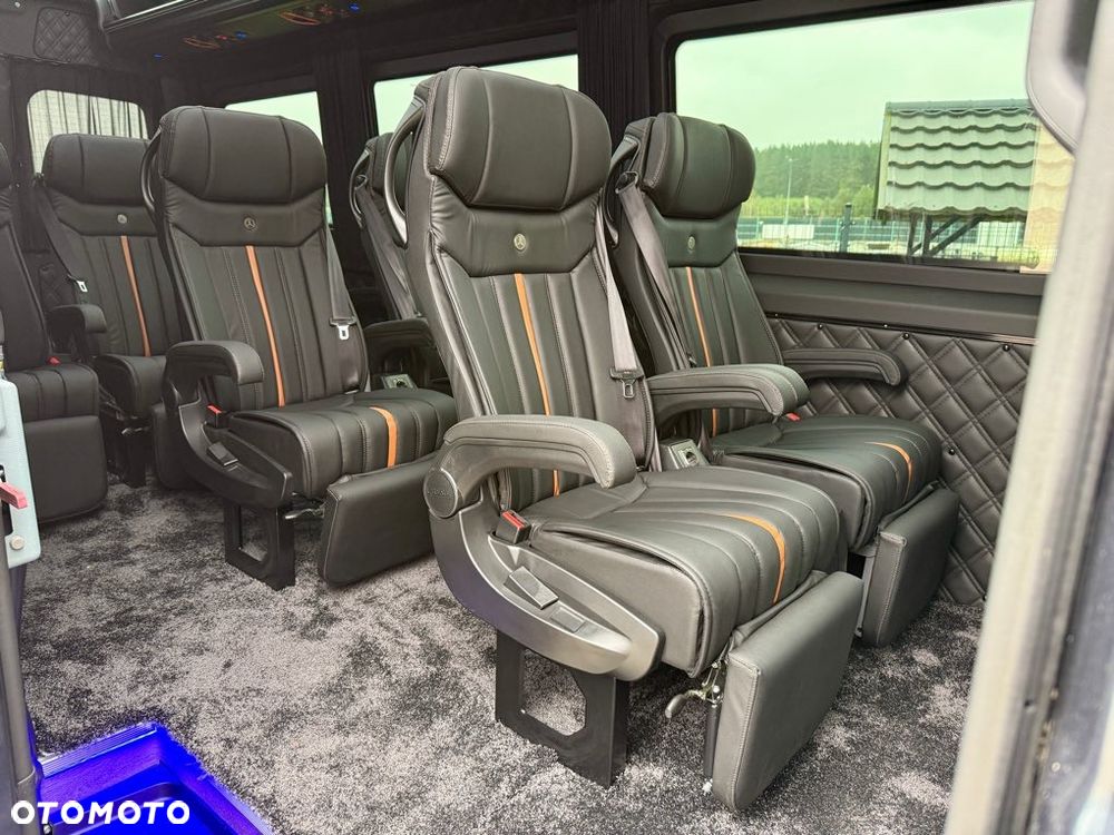 Mercedes-Benz Sprinter - 10