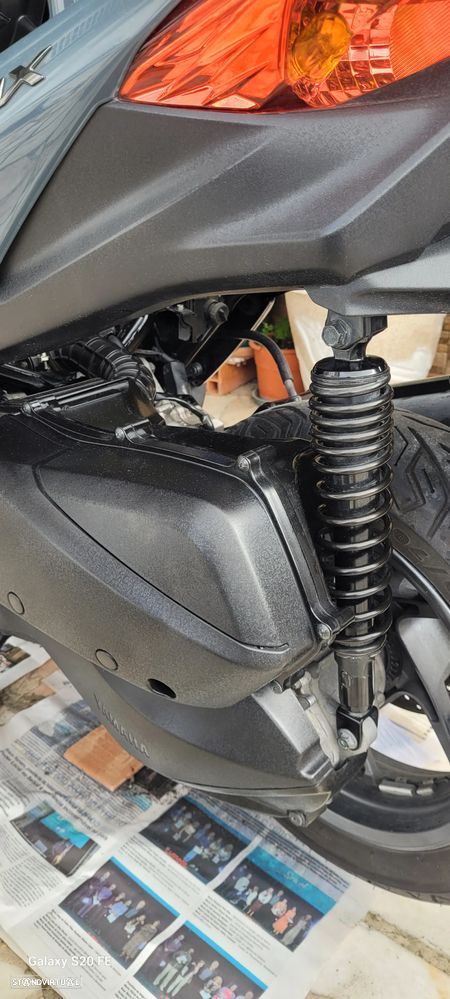 Yamaha X-Max - 6