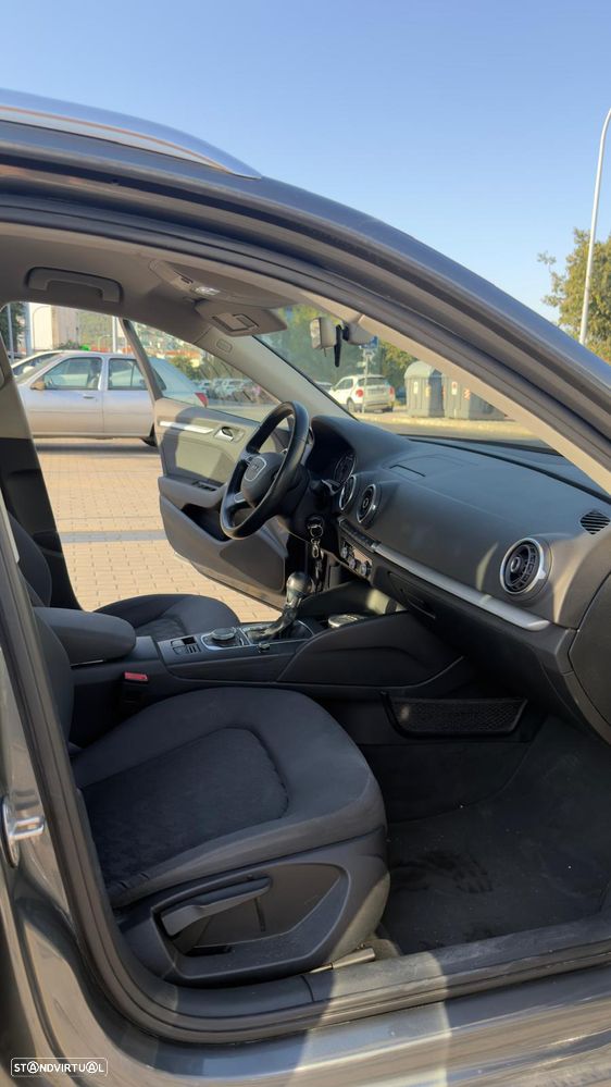 Audi A3 Sportback 1.6 TDI Attraction S tronic - 9
