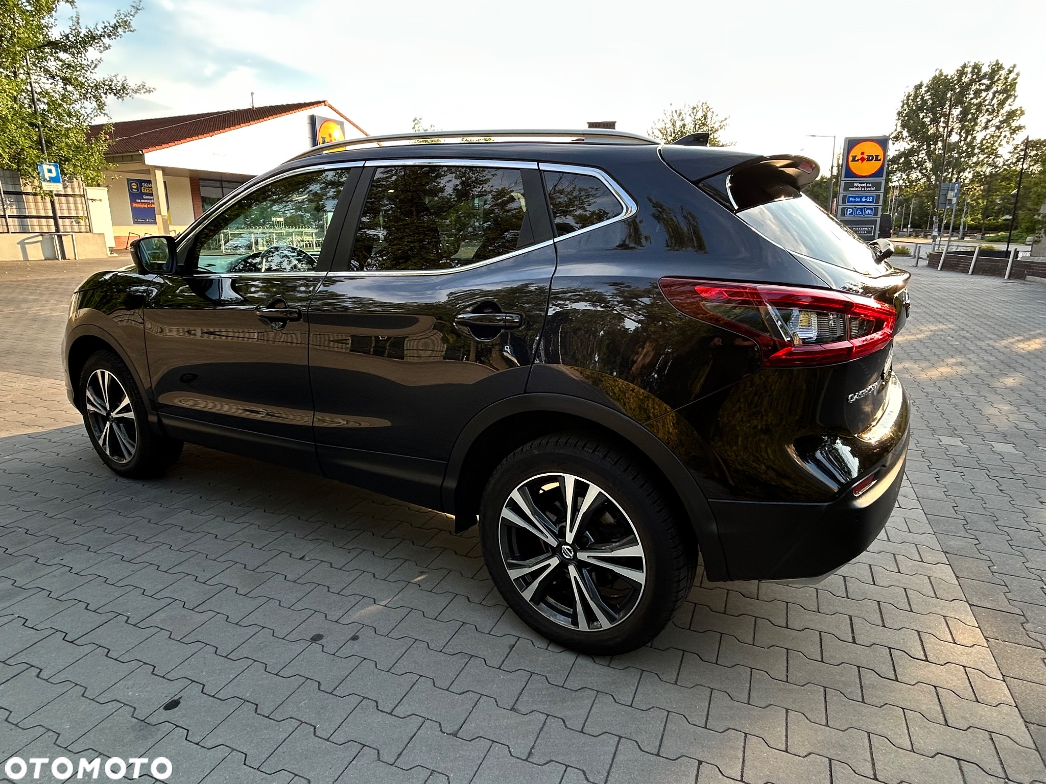 Nissan Qashqai - 11