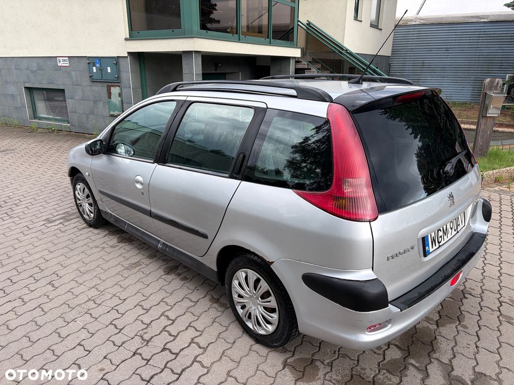 Peugeot 206 1.4 XR Presence - 4