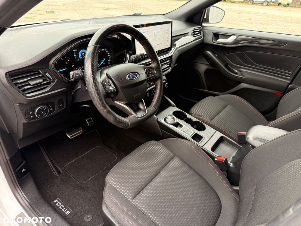 Ford Focus 1.5 EcoBlue STart-Stopp-System ST-LINE X - 7