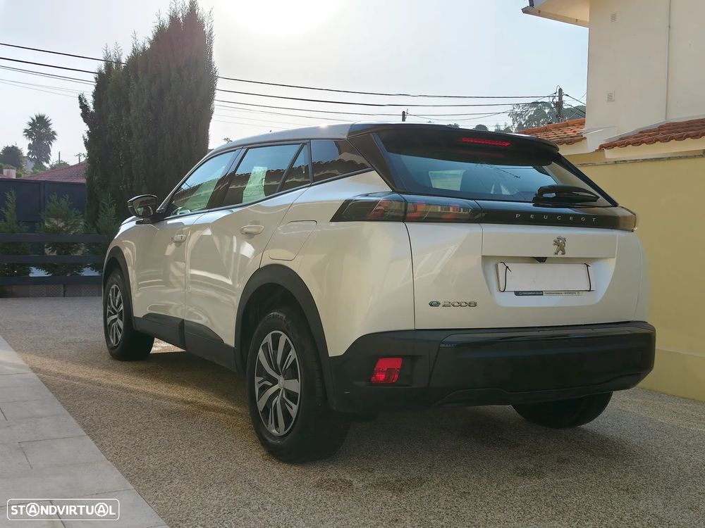Peugeot e-2008 50 kWh Active Pack - 10