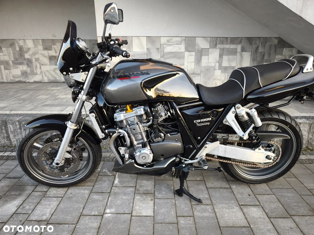 Honda CB - 2