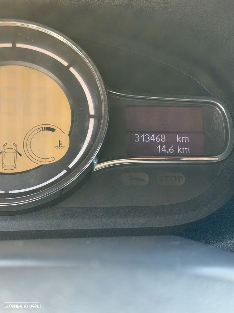 Renault Mégane Sport Tourer 1.5 dCi Dynamique CO2 Champion - 11