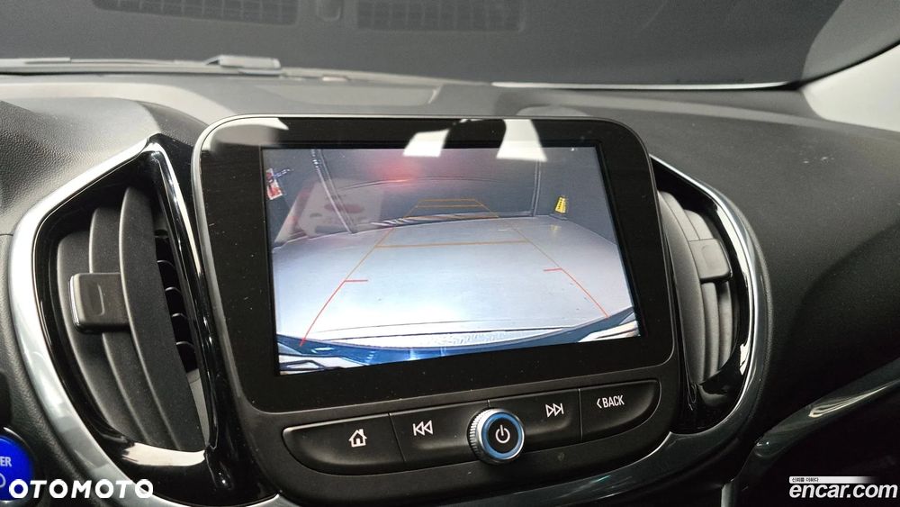 Chevrolet Volt - 16