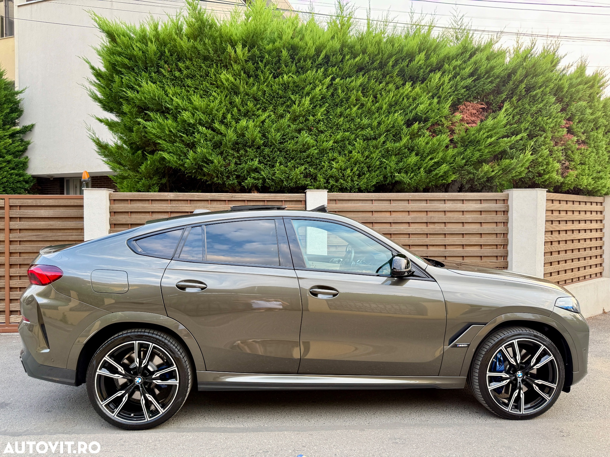 BMW X6 M M60i xDrive AT MHEV - 7