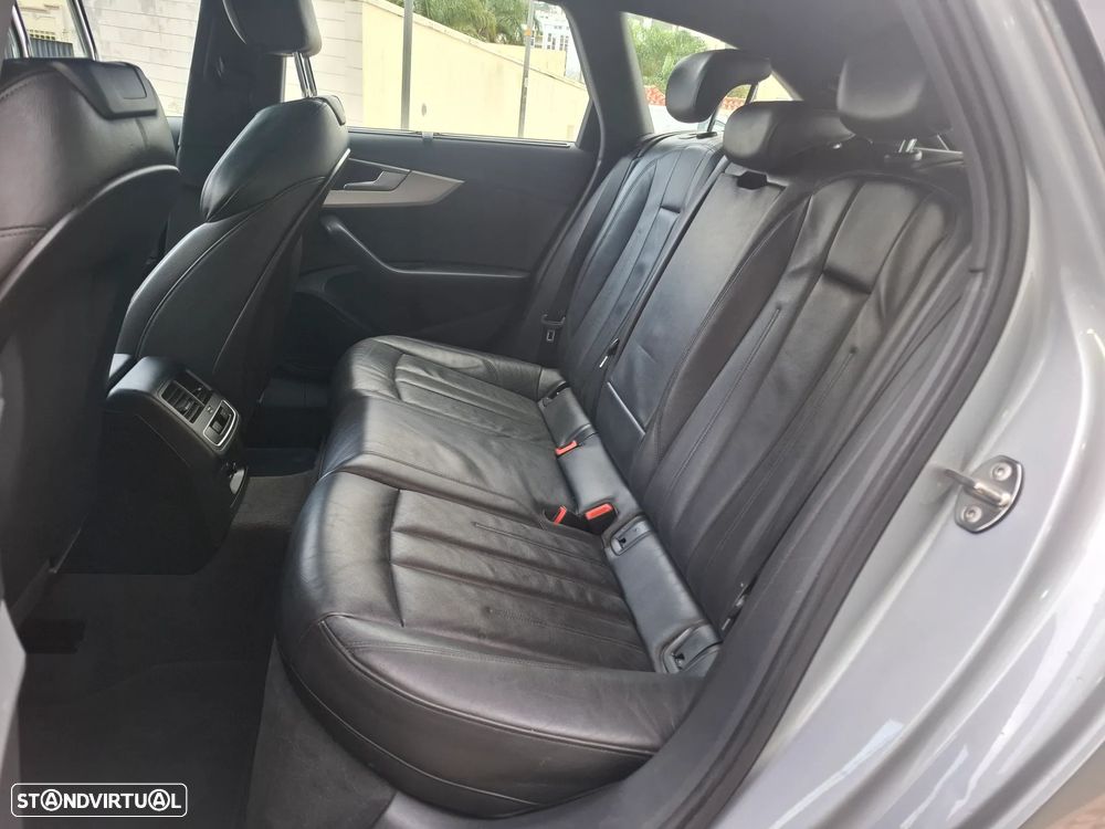 Audi A4 Avant 2.0 TDI S-line - 32