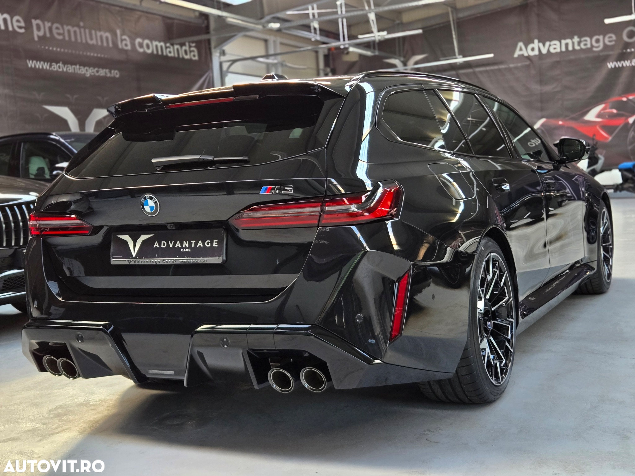 BMW M5 CS AT - 5