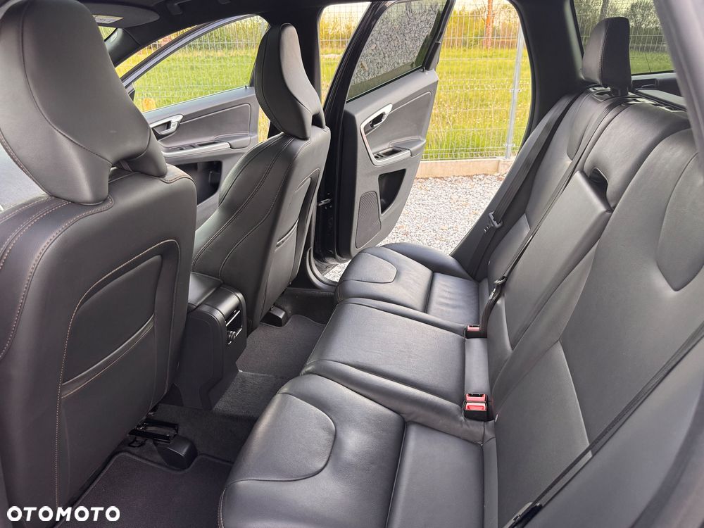 Volvo XC 60 D4 Summum - 22