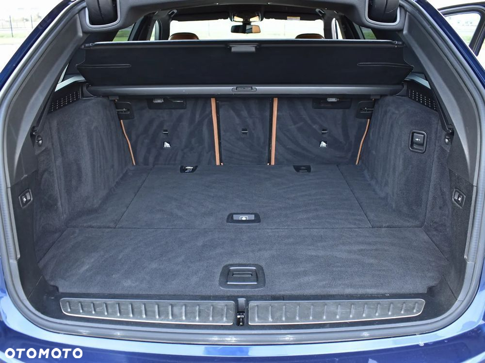 BMW Seria 5 540d xDrive M Sport sport - 30