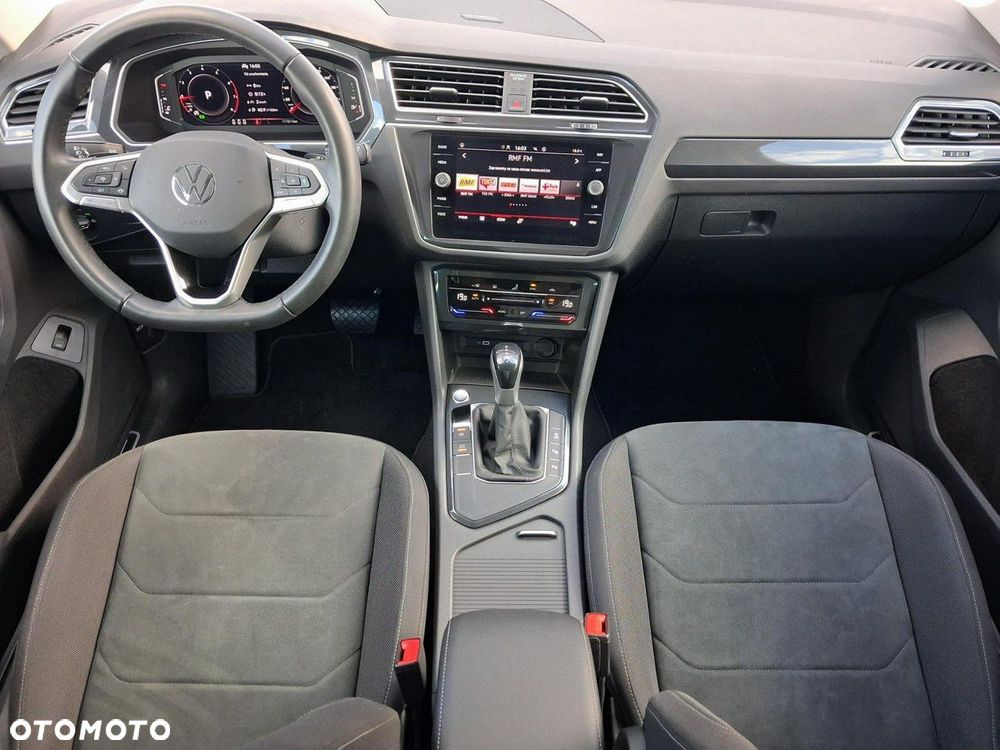 Volkswagen Tiguan - 15