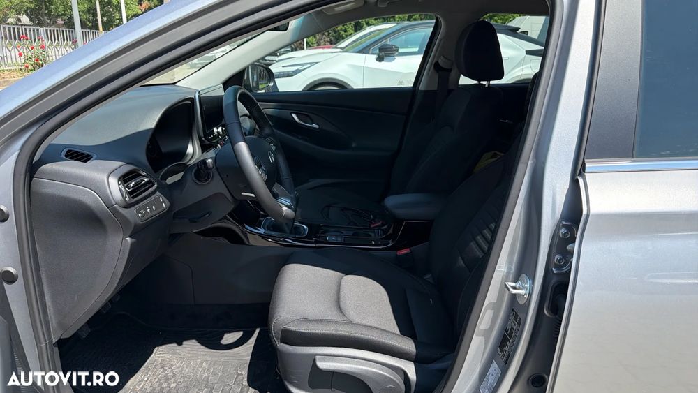 Hyundai i30 1.5 96CP M/T Highway - 6