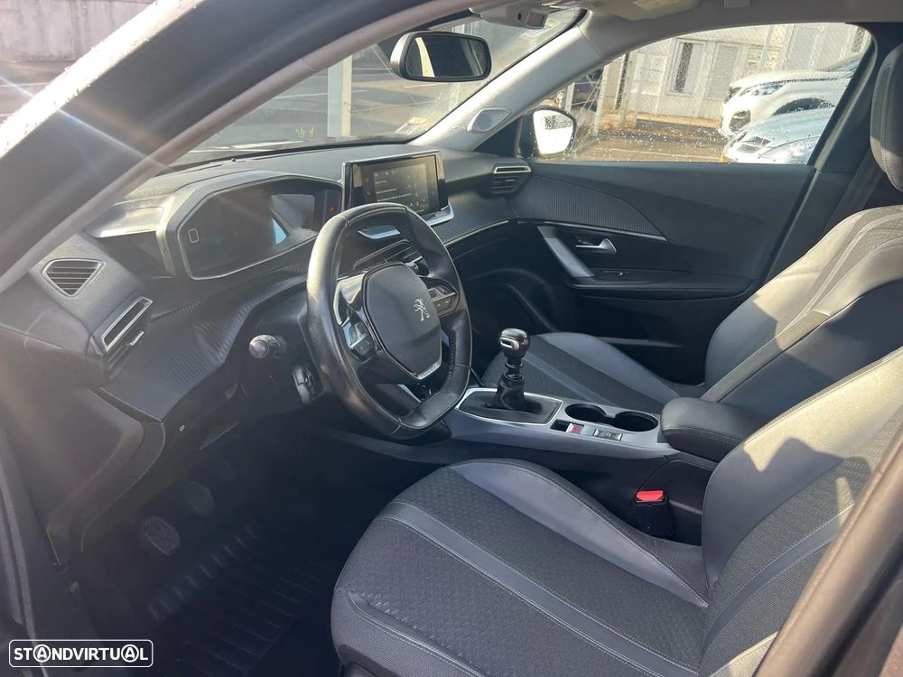 Peugeot 2008 1.5 BlueHDi Allure - 8