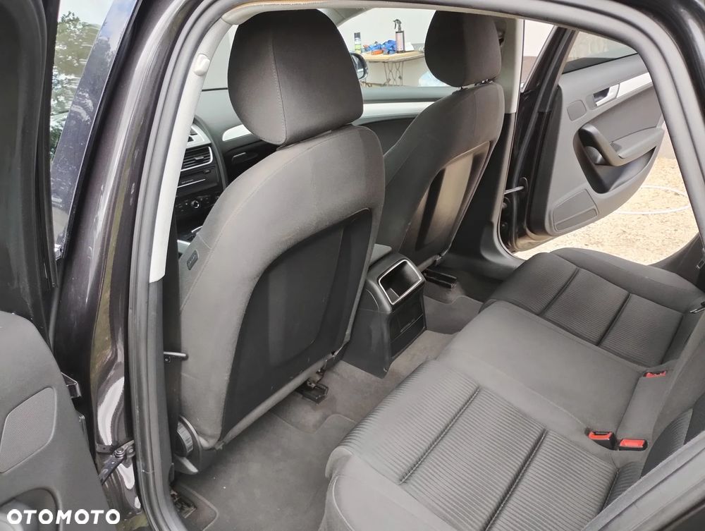 Audi A4 Avant - 7