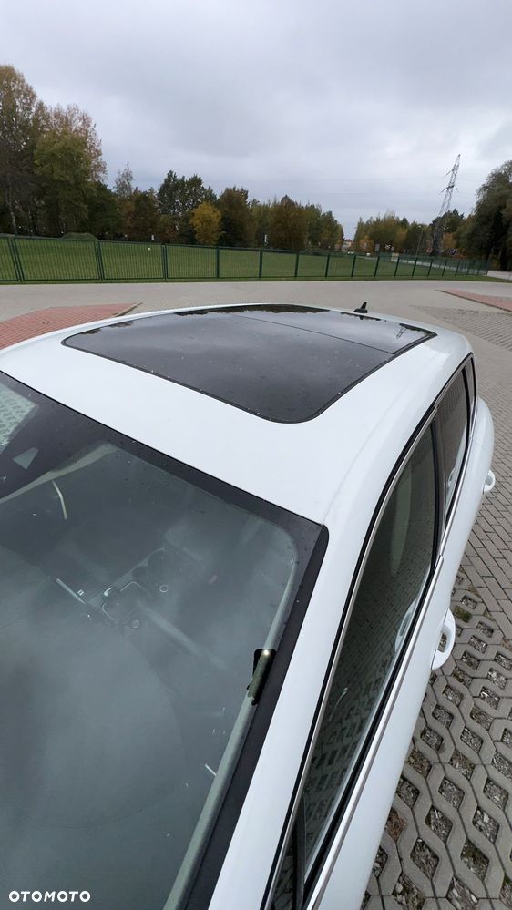 Volkswagen Touareg - 30