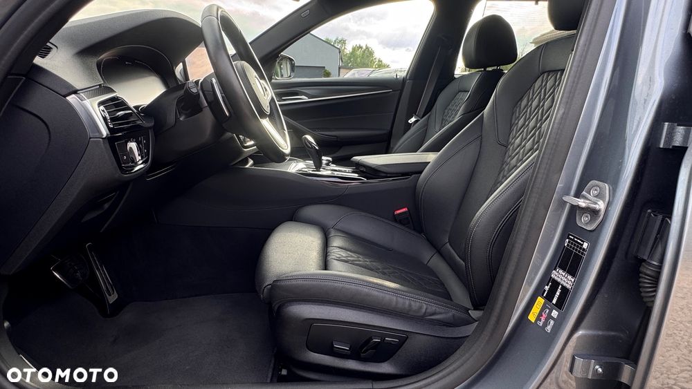 BMW Seria 5 530e M Sport sport - 8