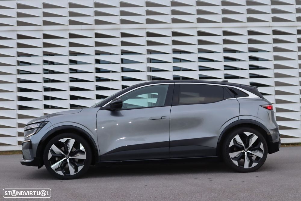 Renault Mégane E-Tech - 9