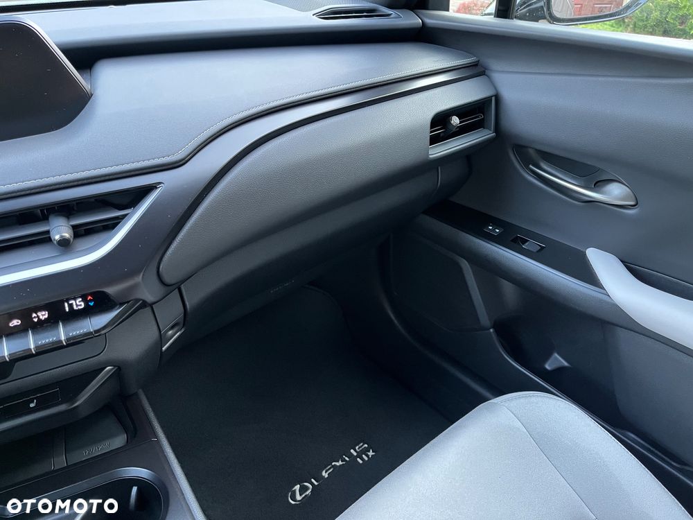 Lexus UX 200 GPF F Sport Design 2WD - 23