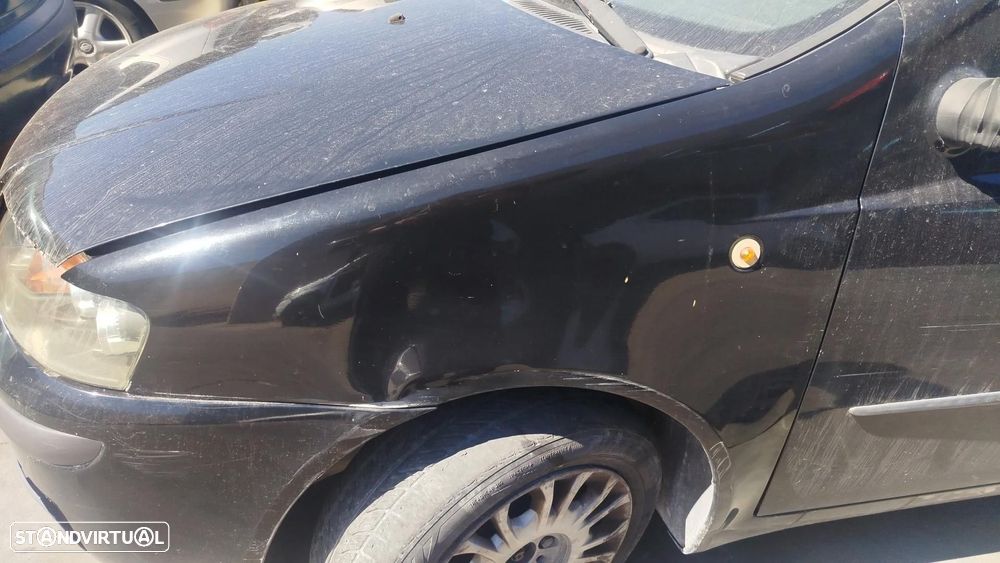 Guarda-lamas esquerdo FIAT Punto (188_) - 1