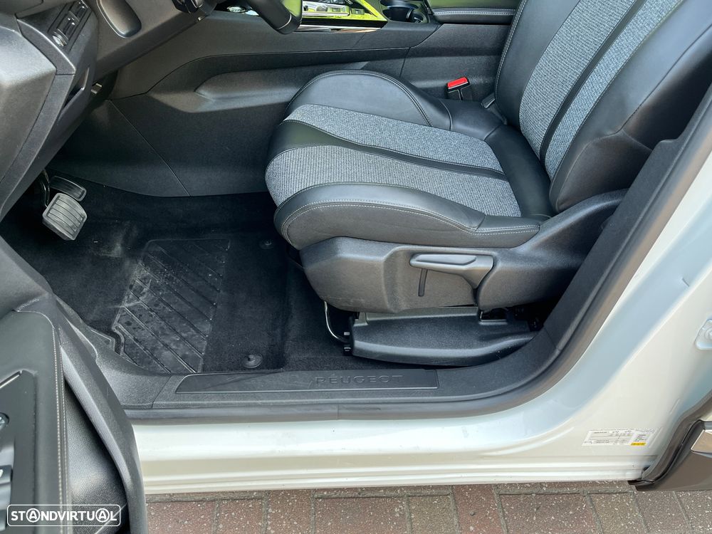 Peugeot 3008 PureTech 130 Stop & Start GPF EAT8 Allure Pack - 10