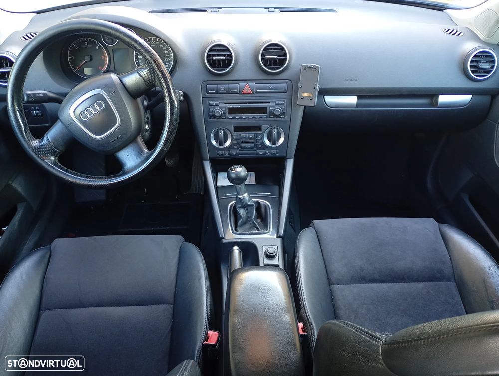 Audi A3 Sportback 2.0 TDi - 2