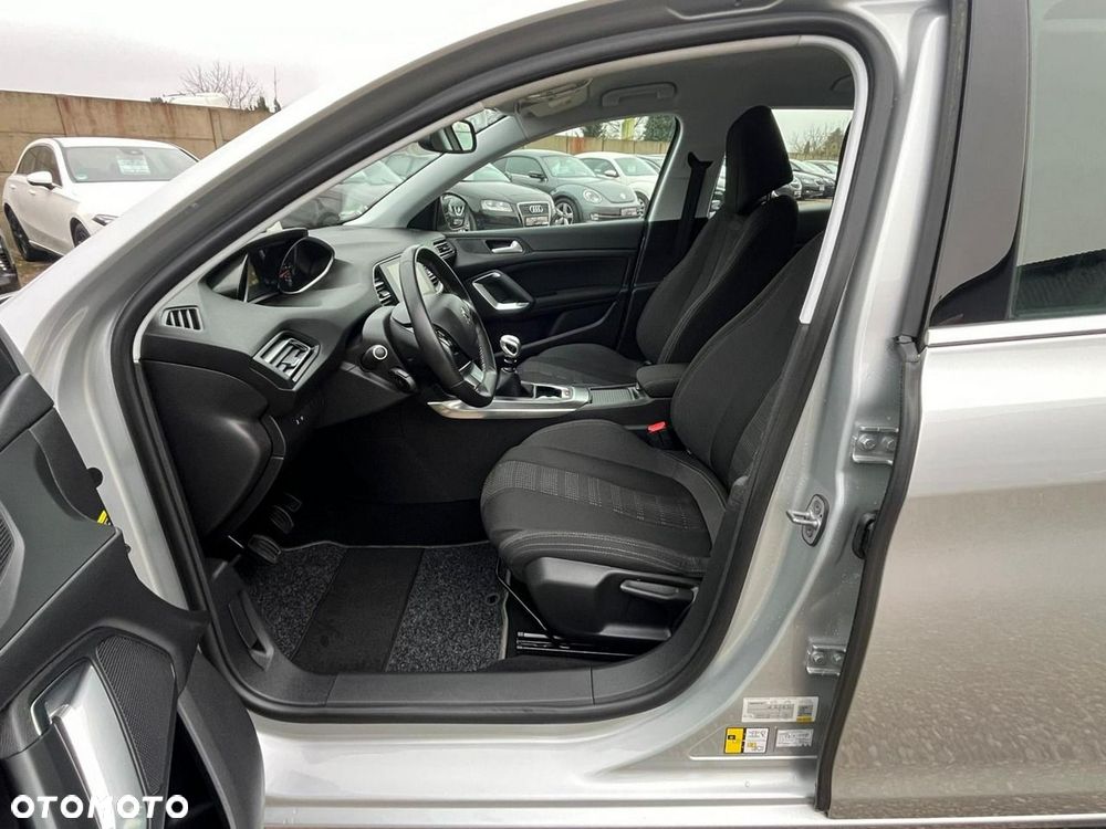 Peugeot 308 HDi FAP 150 Allure - 5