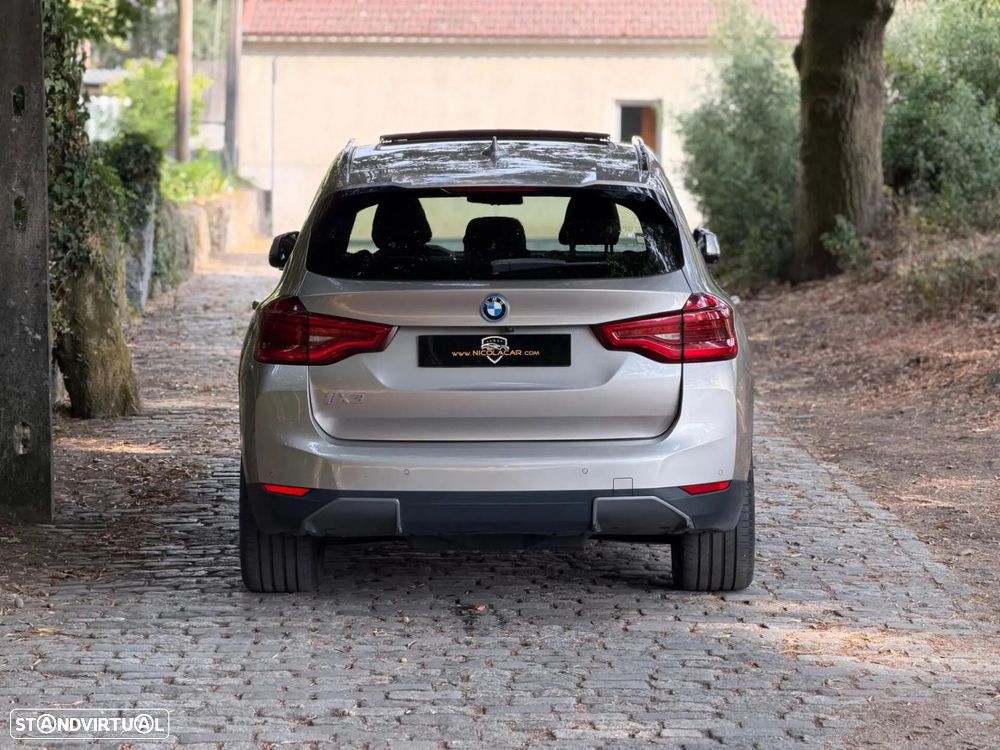 BMW iX3 M Sport Impressive - 44