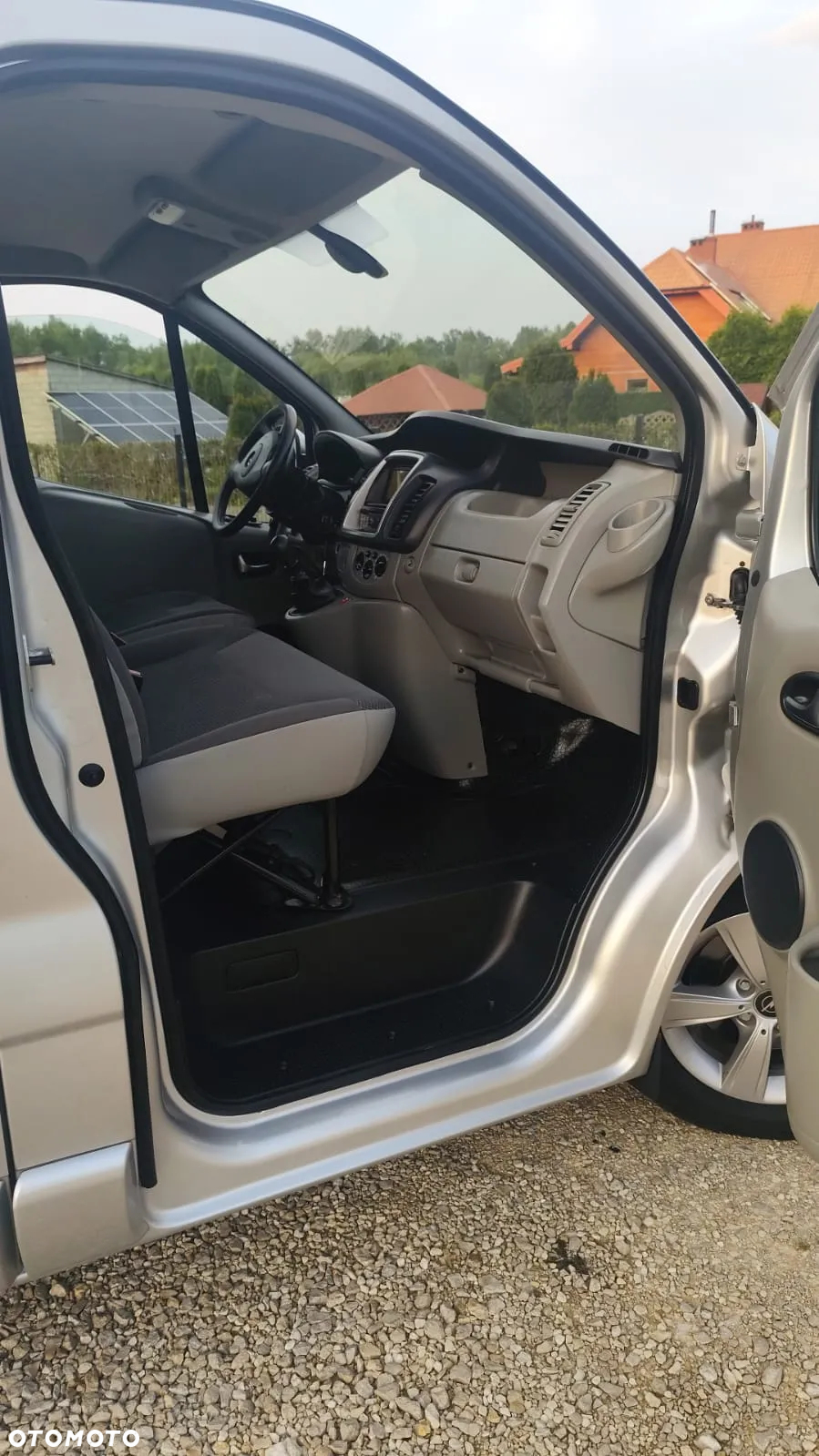 Opel Vivaro - 14