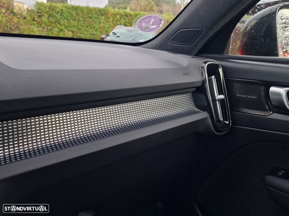 Volvo XC 40 1.5 T4 PHEV R-Design - 44