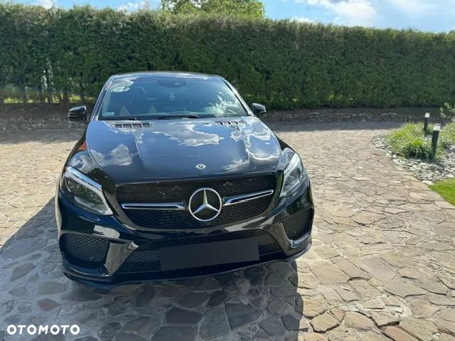 Mercedes-Benz GLE 350 d 4Matic 9G-TRONIC AMG Line - 2