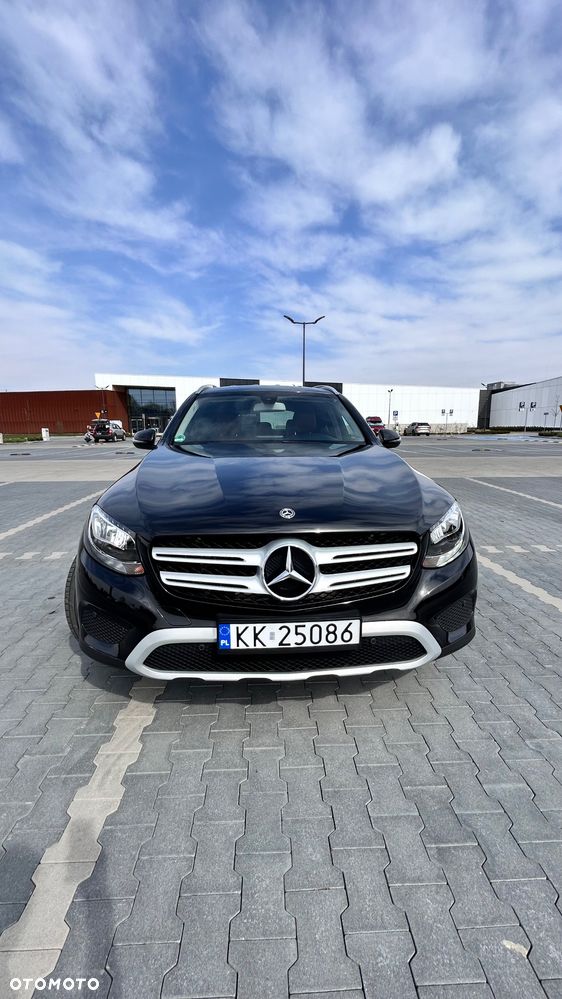 Mercedes-Benz GLC - 7