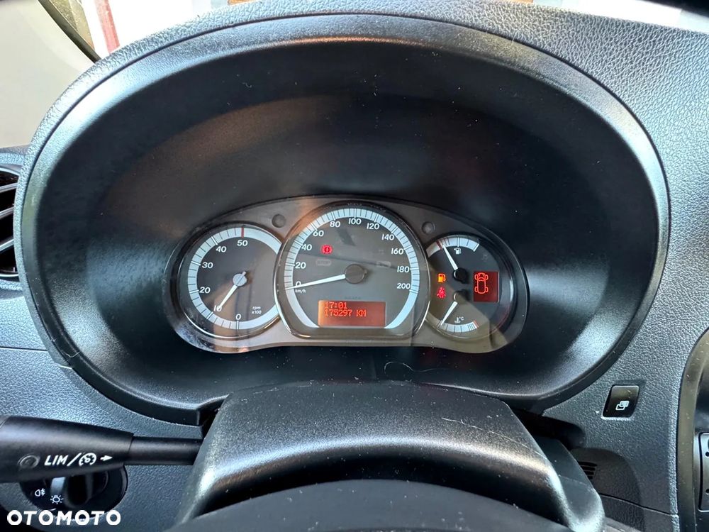 Mercedes-Benz CITAN - 21