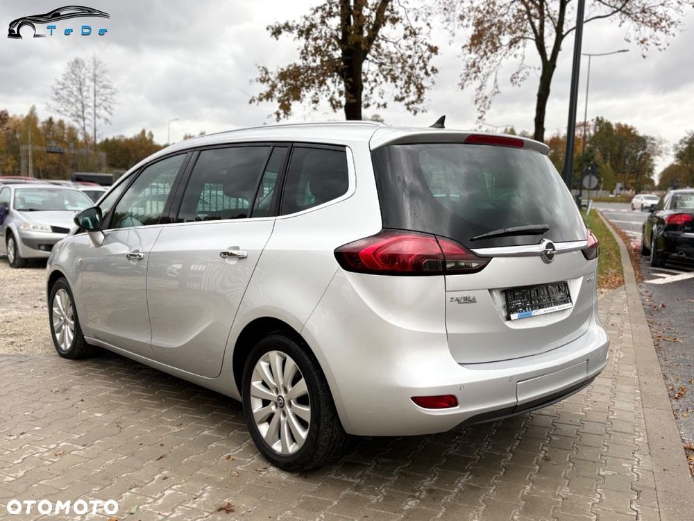 Opel Zafira 1.4 T Cosmo EcoFLEX S&S EU6 - 12