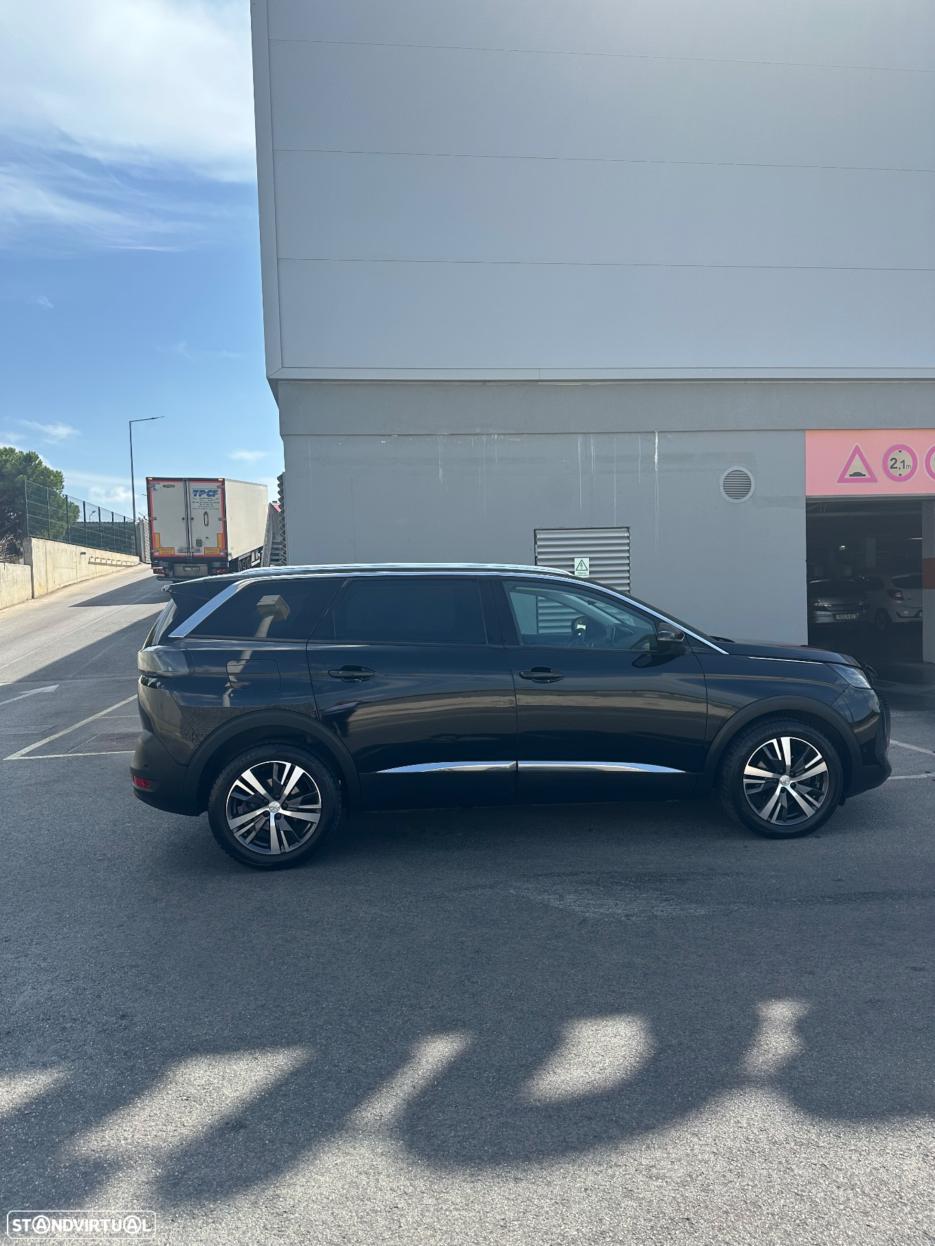 Peugeot 5008 1.5 BlueHDi Allure Pack EAT8 - 6