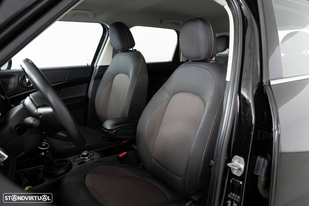 MINI Countryman Cooper SE ALL4 Auto - 8