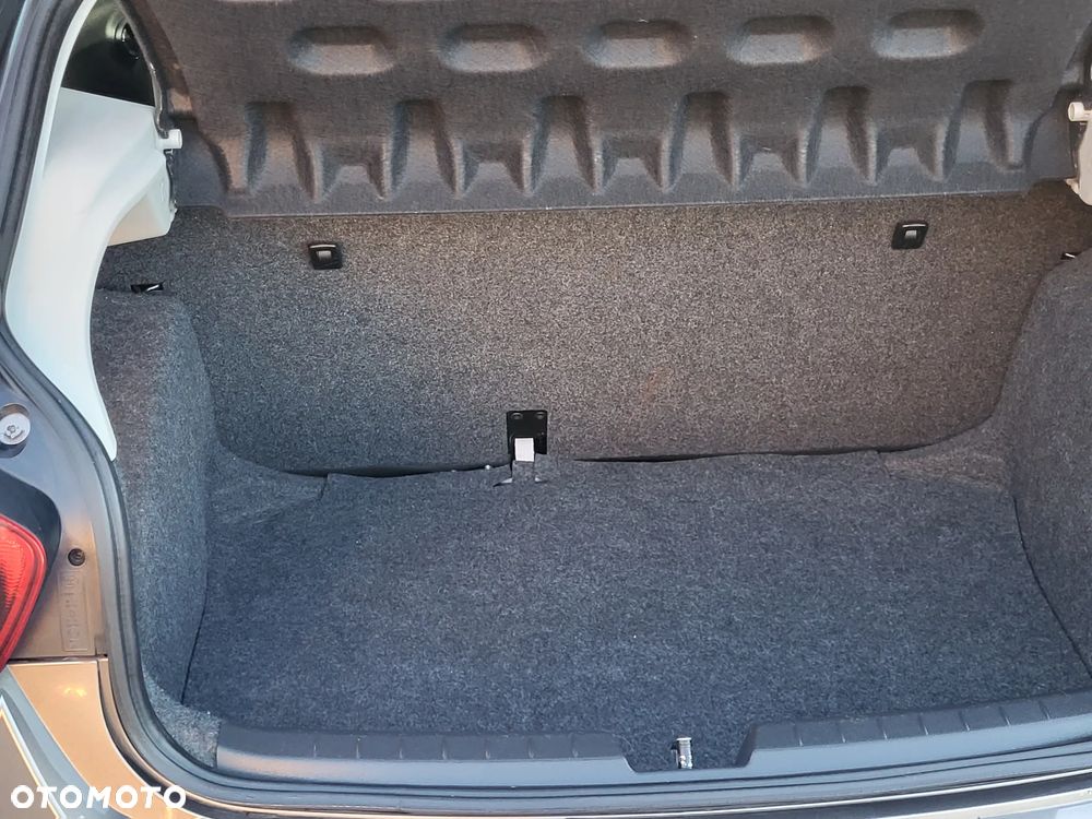 Seat Ibiza 1.2 12V Style - 31