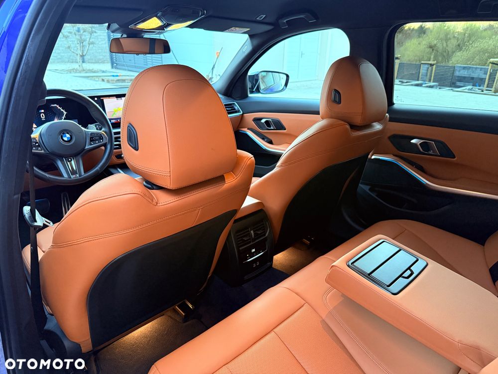 BMW Seria 3 320d xDrive M Sport sport - 23